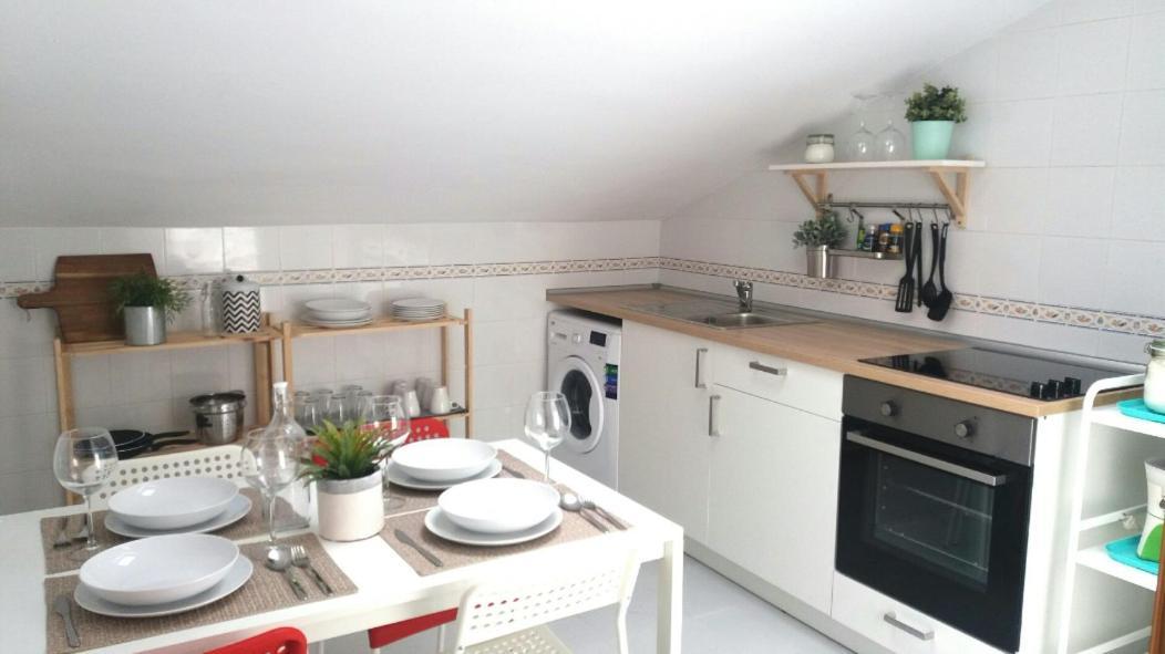 Hygge Apartment Center Near To The Beach Free Parking 2R Málaga Buitenkant foto