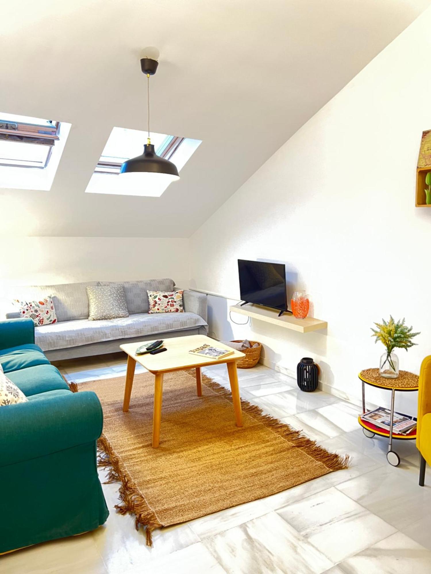 Hygge Apartment Center Near To The Beach Free Parking 2R Málaga Buitenkant foto